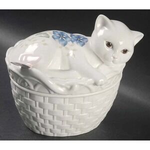 Lenox Butterfly Meadow Kitten Covered Bowl by Louise Le Luyer White Floral 6.5"